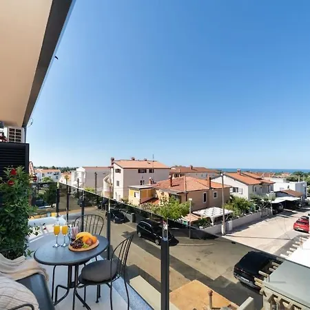 Danijel, With Beautiful Seaview Novigrad